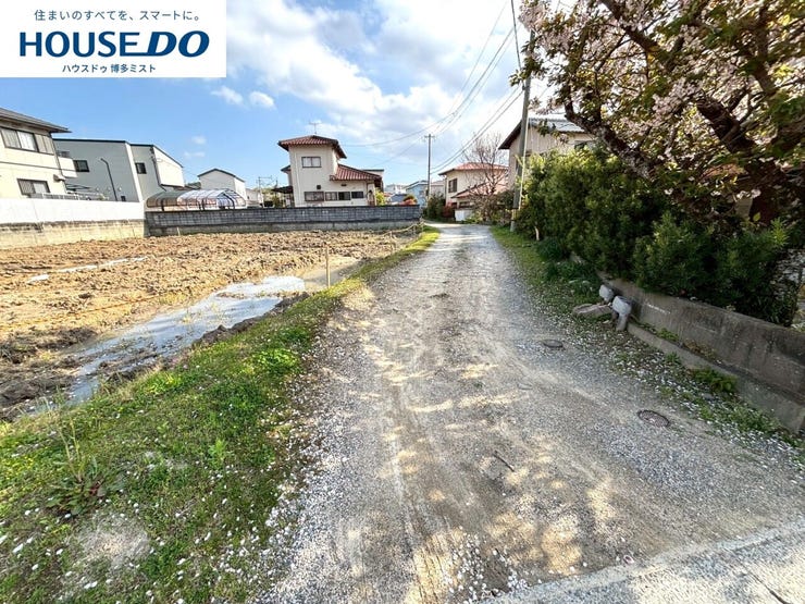 【糟屋郡宇美町宇美東 1号棟】◆宇美東小学校まで歩5分&宇美東中学校まで歩9分■南庭ではBBQやプールと家族のイベント盛りだくさん(4月6日撮影)