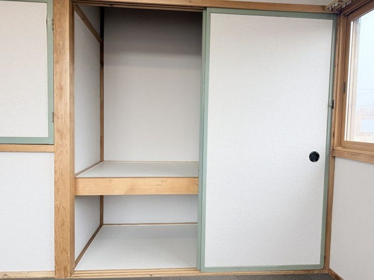 2F 洋室10.5畳収納