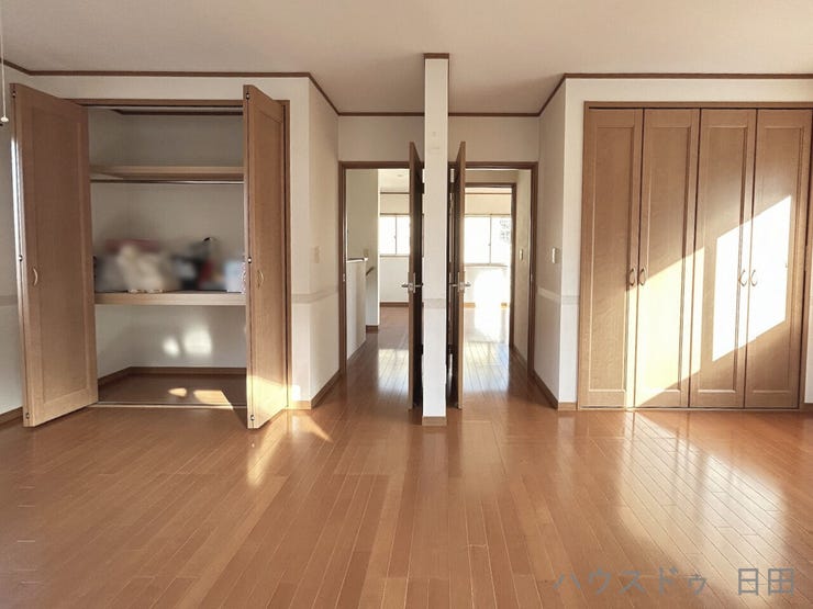 2F洋室A・B
※リフォーム工事着工前の状況