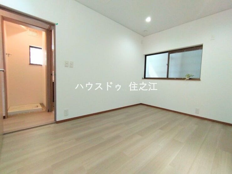 全室フローリングですのでお掃除もしやすいですよ