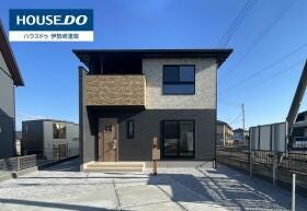 【横尾材木店】建物プラン例
建物総額1998万円
建物面積104.56㎡
他立地条件により別途工事費用が発生する場合がございます
またご要望に応じたプラン作成も可能となります。