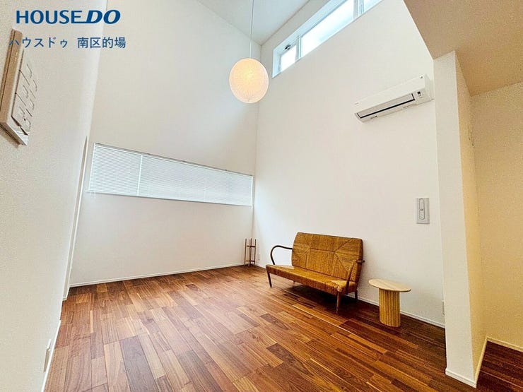 【リビング】
※家具はイメージです。販売価格には含まれません。