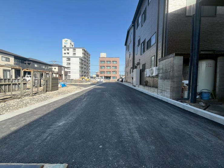 2026年3月6日
建築中