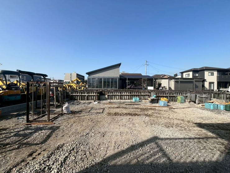 2026年3月6日
建築中