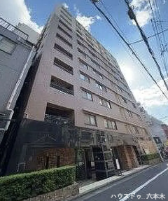 【外観】
ブラウンを基調とした、落ち着きのある外観デザインです。