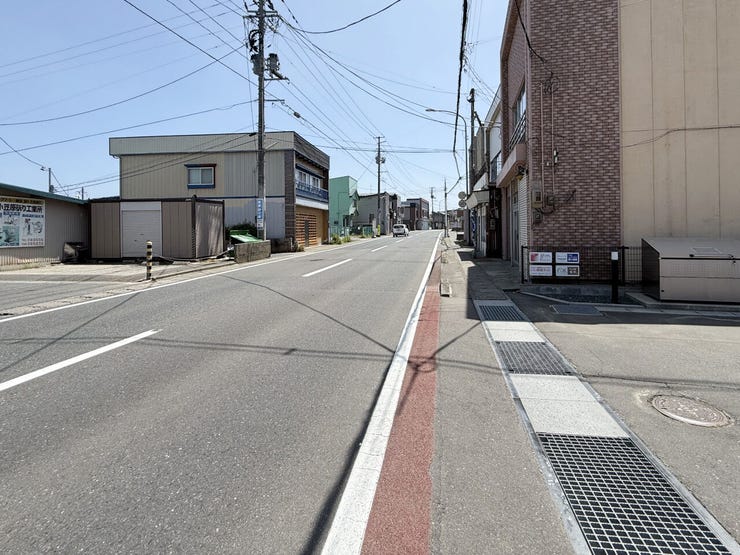 現地(2026年5月)撮影
◎現地案内予約受付中!◎
ご内覧をご希望の際は、ハウスドゥ 八戸市庁前までお気軽にお問い合わせくださいませ♪