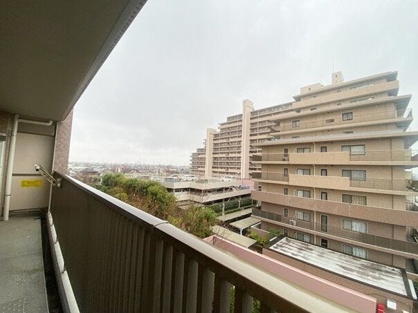 ◆南西角部屋
◆広々使えるL字型バルコニー
◆眺望良好