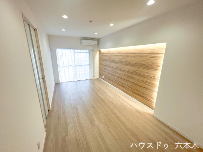 ・開放感のあるリビング空間
・家具配置しやすいリビング
・明るいリビングダイニング