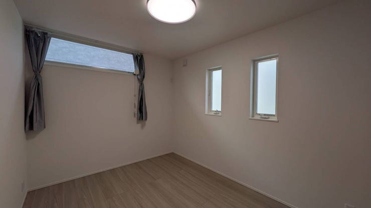 ●オシャレなデザイン窓