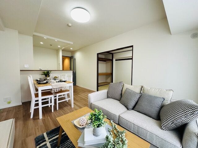 リビングダイニング約9.4帖、キッチン約3.1帖