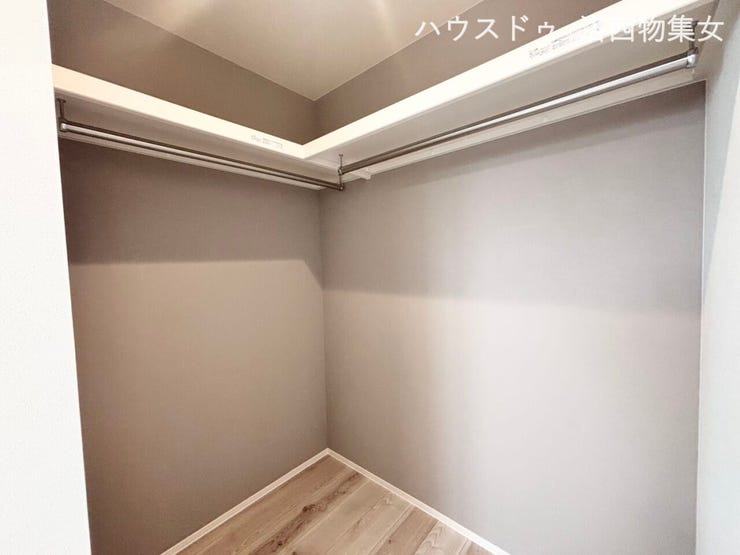 とっても広いウォークインクローゼット☆