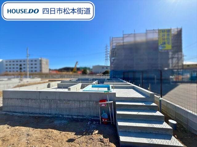 【外観】
内部東小学校/内部中学校エリアで駅まで徒歩約5分の立地に動線の良い3wayキッチンのある新築一戸建て建築中。現在基!工事中が見られるのは今、一度ご見学してみませんか
(2026年3月14日 撮影)