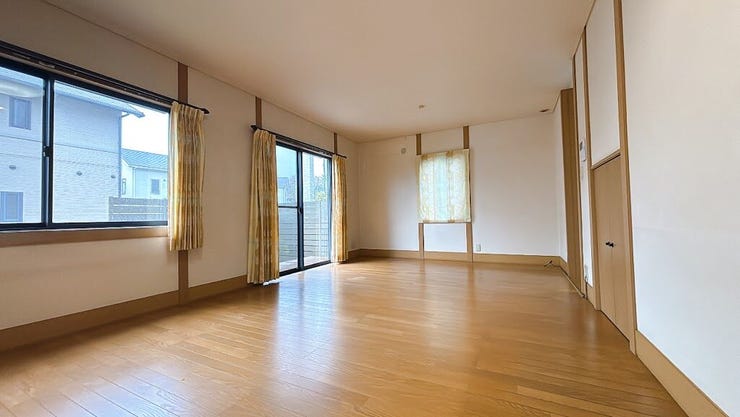 日当り良好のリビング。
明るい空間です◎