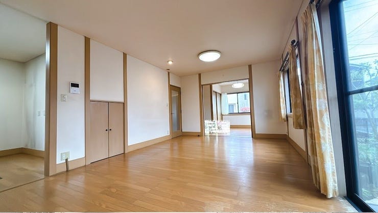 開放感のある広いLDK!
家具やインテリアの配置も楽しめます。