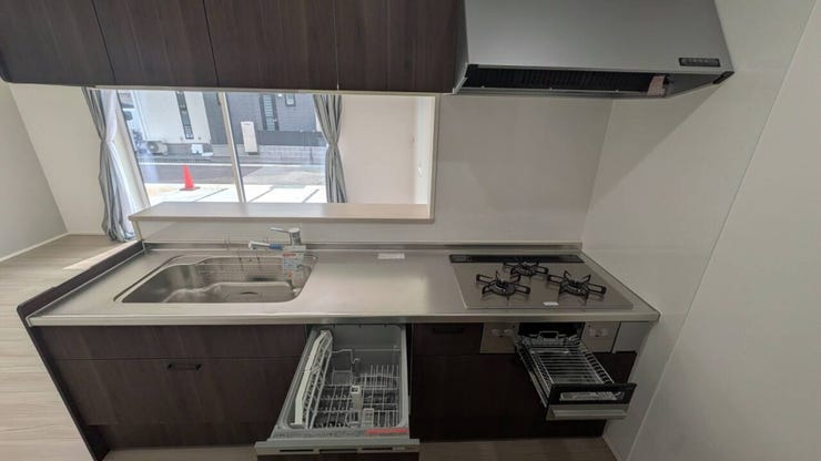 ●グリル付きの3口コンロ&食洗乾燥機付のカウンターキッチン!