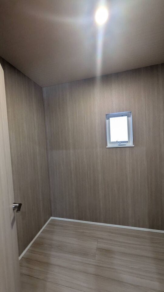 ●キッチン隣の大容量パントリー