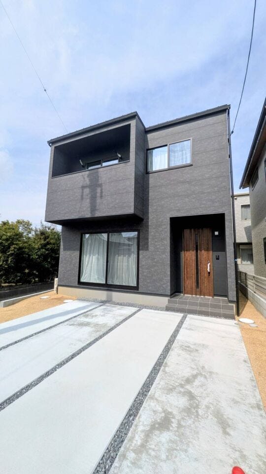 ●並列2台の駐車が可能