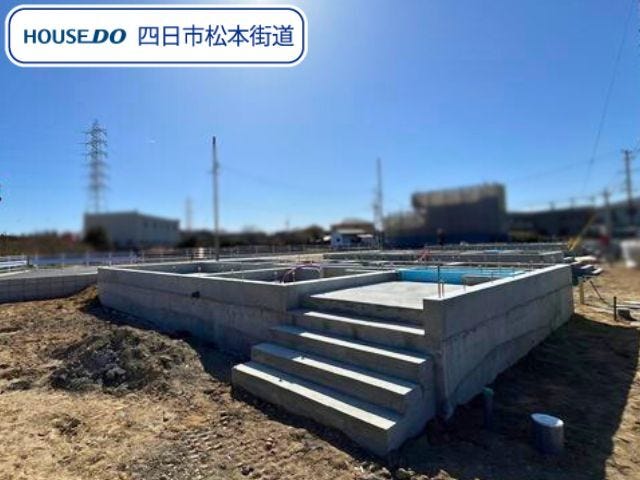 【外観】
内部東小学校/内部中学校エリアでスーパーまで徒歩約4分の場所に4LDK新築一戸建て建築中。周辺環境の確認を兼ねて一度ご見学してみませんか
(2026年3月14日 撮影)