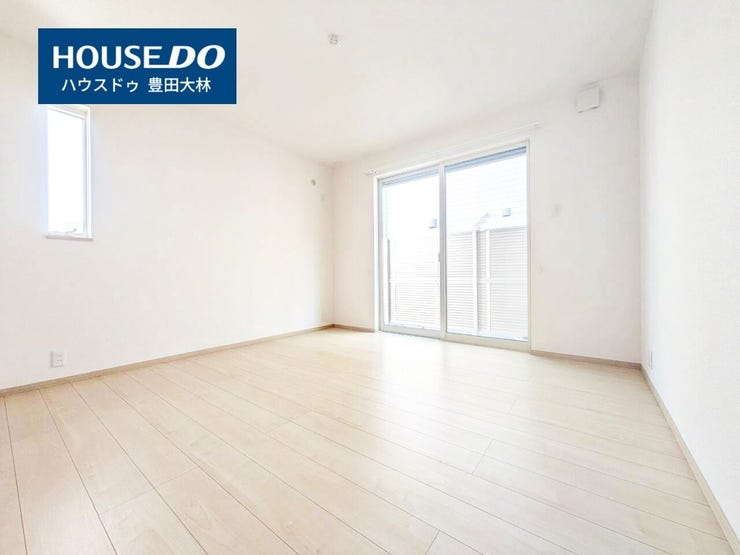 *挙母小学校・崇化館中学校*
見るだけ聞くだけOK!【お気軽に資料請求!不動産のことならなんでも/ハウスドゥ豊田大林】