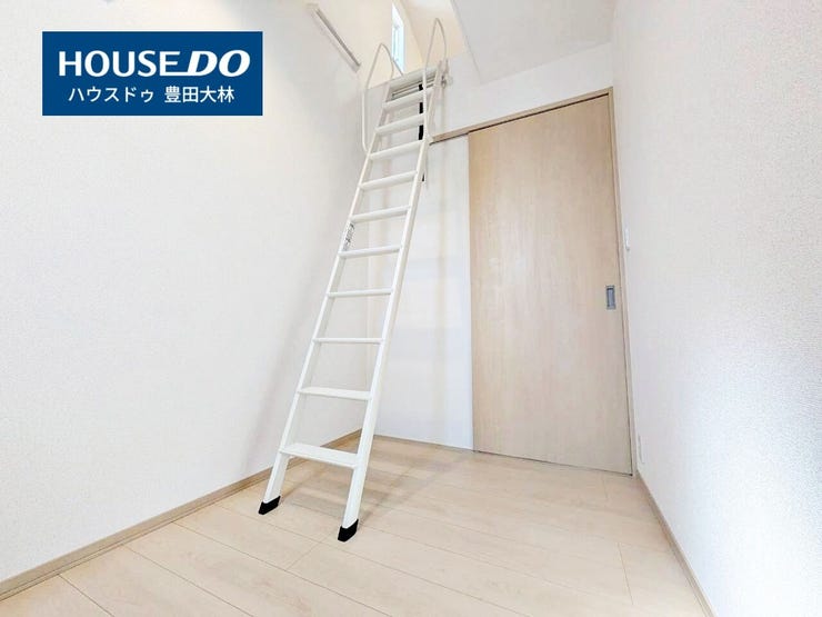 *挙母小学校・崇化館中学校*
見るだけ聞くだけOK!【お気軽に資料請求!不動産のことならなんでも/ハウスドゥ豊田大林】