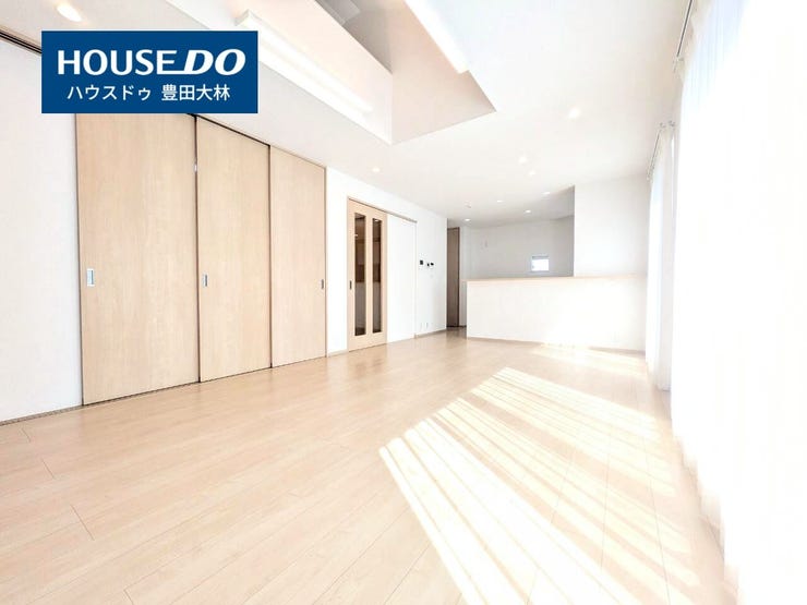 *挙母小学校・崇化館中学校*
見るだけ聞くだけOK!【お気軽に資料請求!不動産のことならなんでも/ハウスドゥ豊田大林】