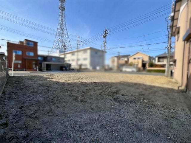 ショッピングセンターまで徒歩約12分!約53.92坪で設計の自由度が高い整形地ですよ。
(2026年3月14日 南側から撮影)