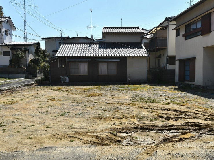 外観を北側より撮影