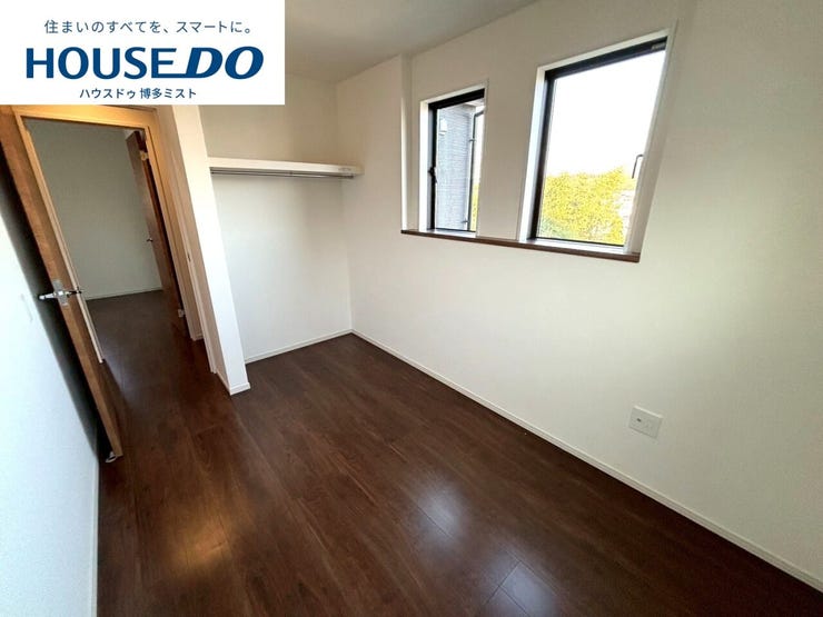 【家族のプライベート空間】お子様の成長に合わせて、プライバシーを考えた子供部屋も大切。収納や採光を考え、過ごしやすい空間に。