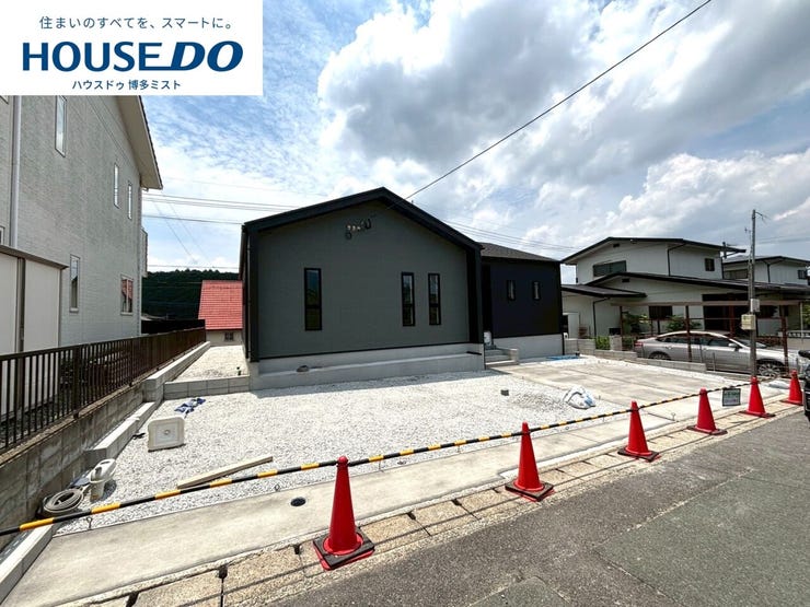 【糟屋郡宇美町とびたけ】■82坪の敷地に建つ、ゆとりの平屋建て◆ランドリールームは花粉対策など外に干したくない洗濯物に活躍!