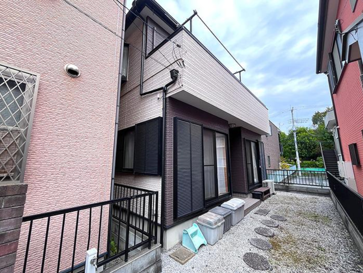 【外観】
【さいたま市緑区芝原2丁目3】
近隣で同社施工のリフォーム済み物件ご案内できます!
住まい探しはハウスドゥ北宿通りにお気軽にお問い合わせください!