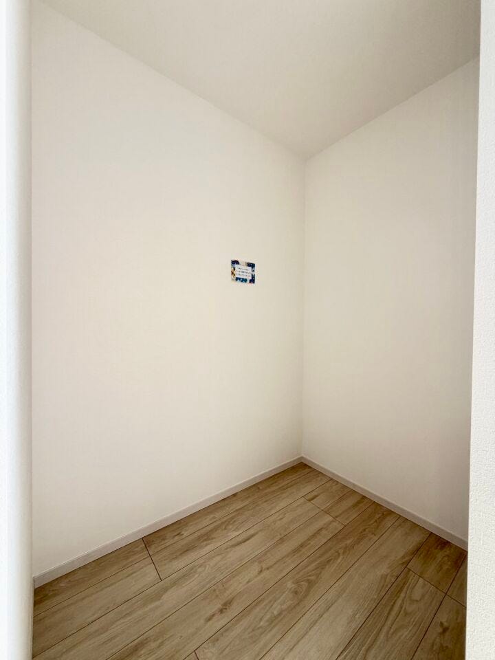 たっぷり収納できるウォークインクローゼットでお部屋もすっきり使えます♪