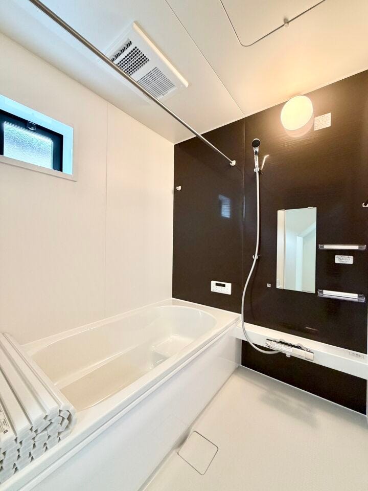 清潔感あふれる浴室は、疲れた体をゆったりと癒してくれます♪