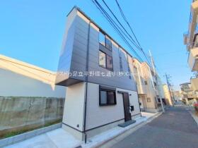 足立区千住緑町２丁目