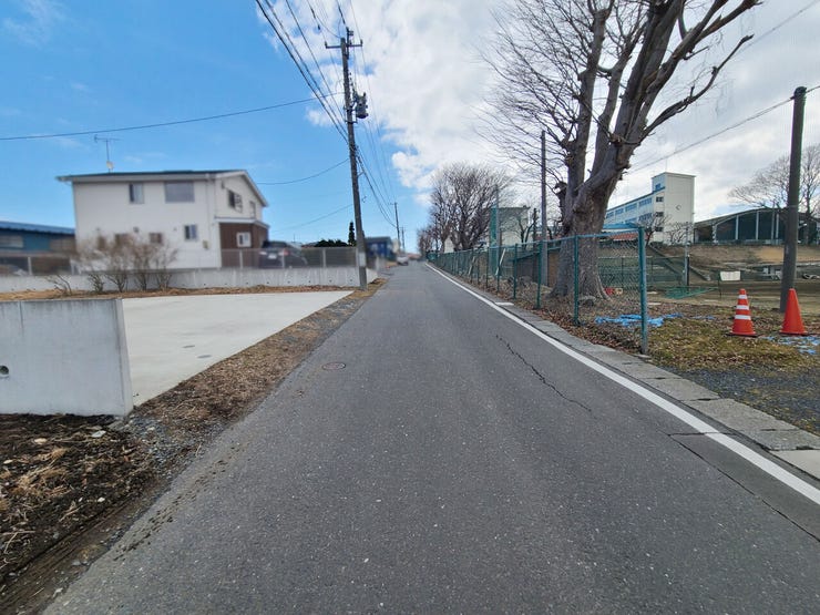 現地(2026年3月)撮影
◎建築条件無し◎
詳細は、ハウスドゥ 八戸市庁前までお気軽にお問い合わせくださいませ♪