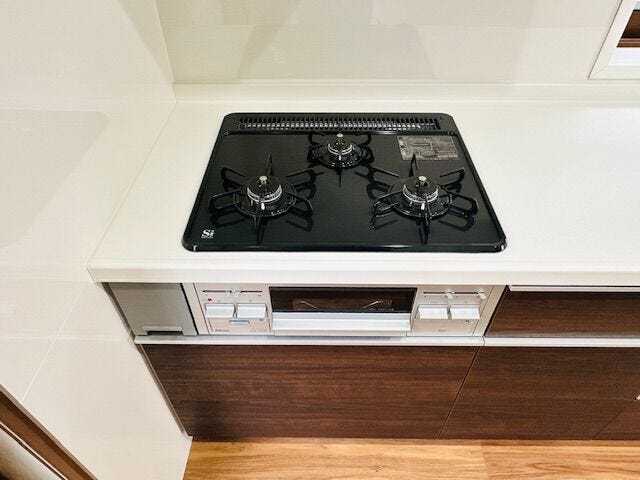 3口ガスコンロは、朝食の用意がスムーズに!