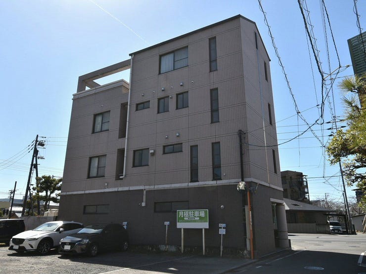 外観を北側より撮影