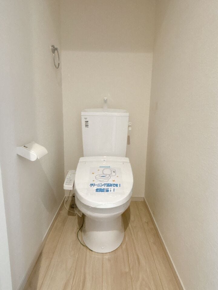 温水洗浄便座は便座を暖かく保てるため、冬場でも座ったときにヒヤッとせず快適に使用できます!