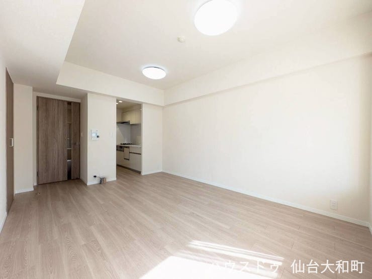 折上天井の仕様になったリビングダイニング