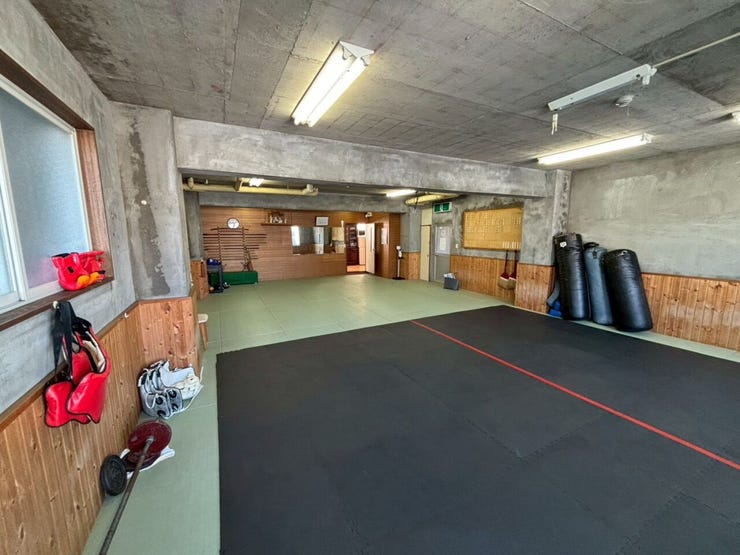 《武道場》
丁寧に使用されており室内状況良好。