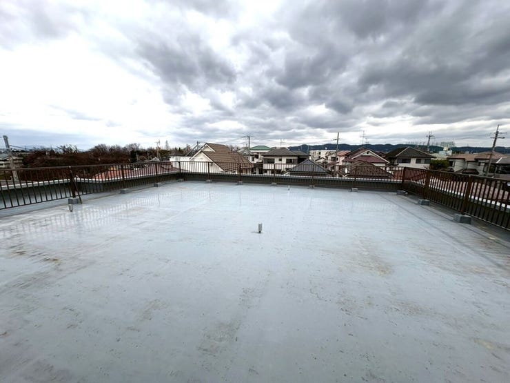 ルーフバルコニー