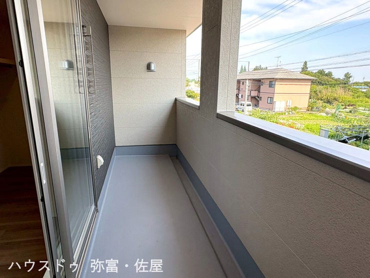 南西側インナーバルコニー☆急な雨でも安心ですね!!