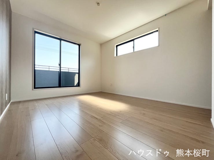 ■2階7.0帖洋室■寝室、書斎、趣味の部屋。家族の成長やライフスタイルに合わせ、様々な使い方ができる快適な空間です。