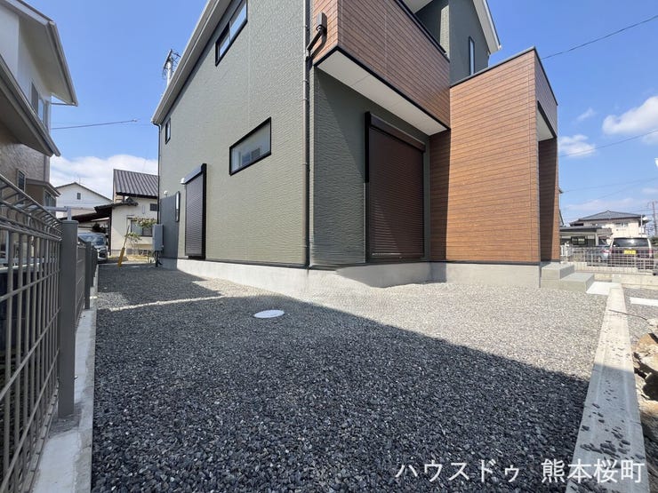 ■遊びと安らぎの多目的空間■子どもが安全に遊べ、ペットと触れ合い、大人も自然に癒やされる、暮らしを彩るスペースです。