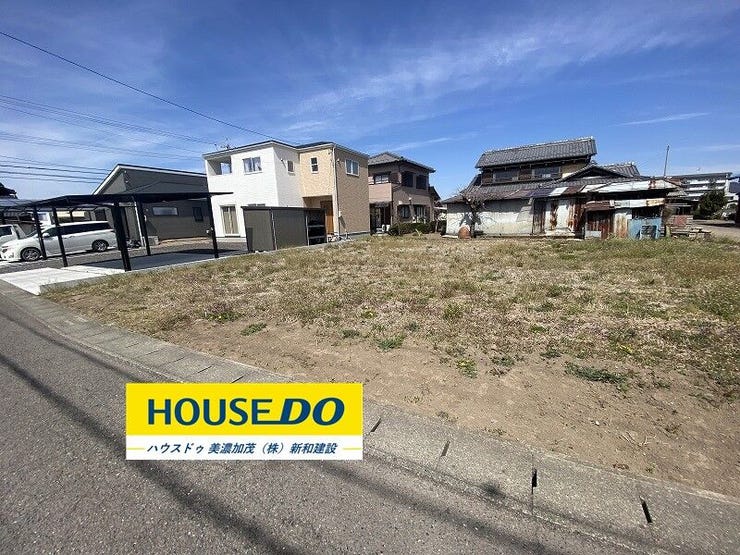 完成前の物件はイメージしづらい…。そんなお悩みありませんか?ハウスドゥ美濃加茂では、同じ会社が建てた完成物件をご案内いたします♪完成前だからこそ受けられるサービス工事などメリットのご提案、いたします!