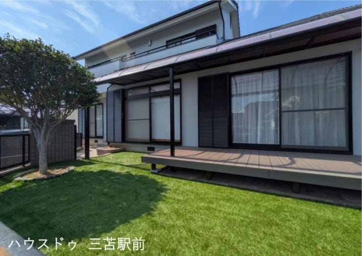 人工芝とウッドデッキ新設!