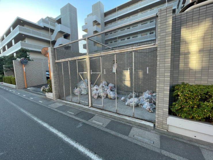 ◇ご来店方法◇
ナビで「ハウスドゥさいたま北宿通り」で検索♪
ローソンストア100に駐車場に4台駐車可能!
手ぶらでOK!キッズスペース完備でお子様ずれでも問題なし!