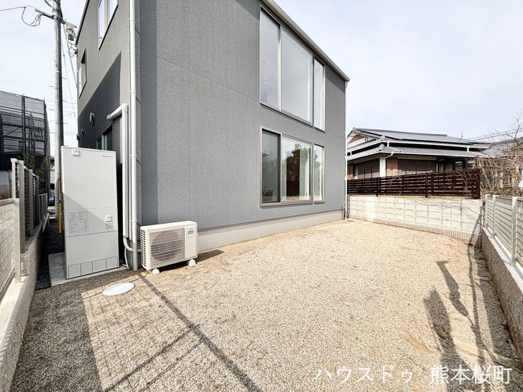 ■遊びと安らぎの多目的空間■子どもが安全に遊べ、ペットと触れ合い、大人も自然に癒やされる、暮らしを彩るスペースです。