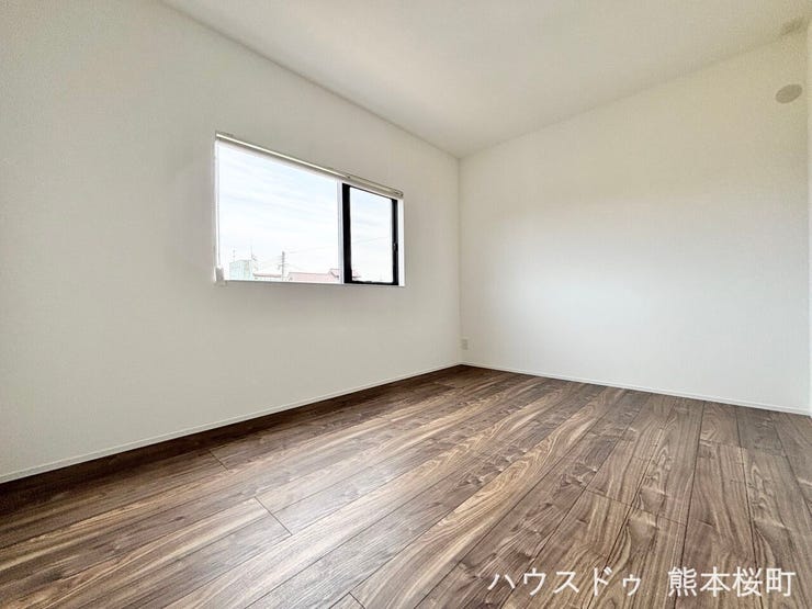 ■2階洋室■心からリラックスできる静けさ、上質な眠りで、毎日をリセットします。明日への活力を養う空間です。