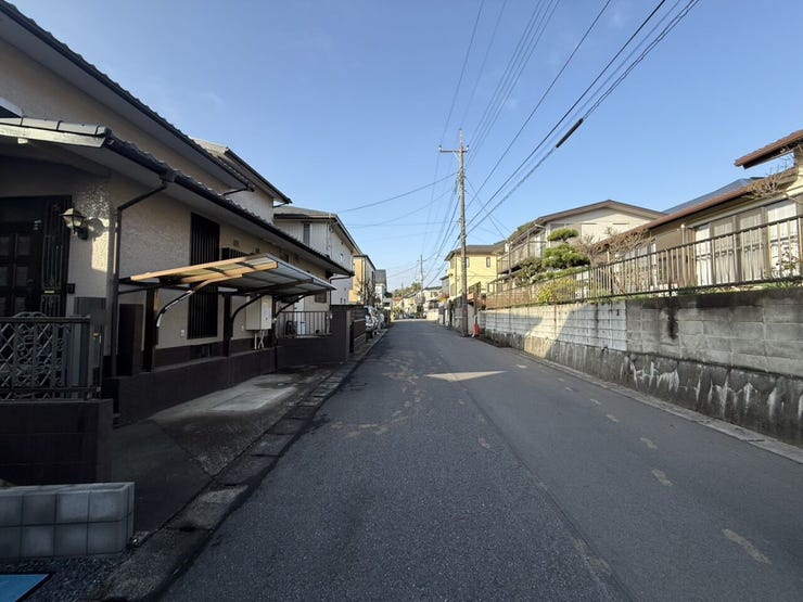 周辺は閑静な住宅街♪