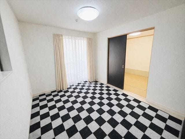 【1階北西側洋室】※家具消し加工をおこなっています